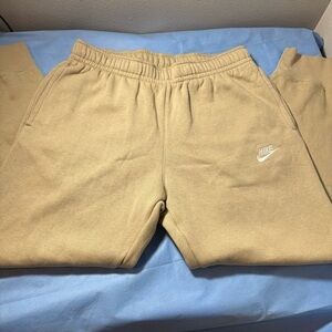 Nike Women's Sweatpants in Beige